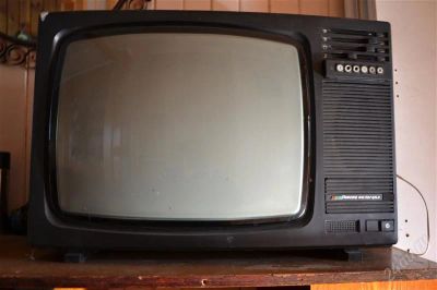 Лот: 1251217. Фото: 1. Телевизор цветной советский. Телевизоры