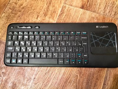 Лот: 19953242. Фото: 1. Клавиатура Logitech k 400r без... Клавиатуры и мыши