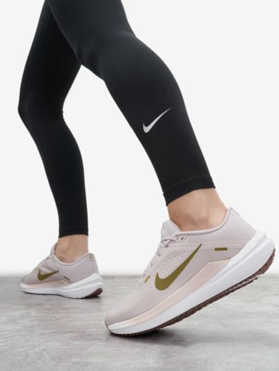 Лот: 22969296. Фото: 1. Кроссовки женские Nike Air Winflo... Другое (одежда, обувь, галантерея)