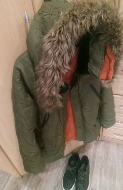 Лот: 13203953. Фото: 1. Парка Bershka / Утепленная куртка. Верхняя одежда