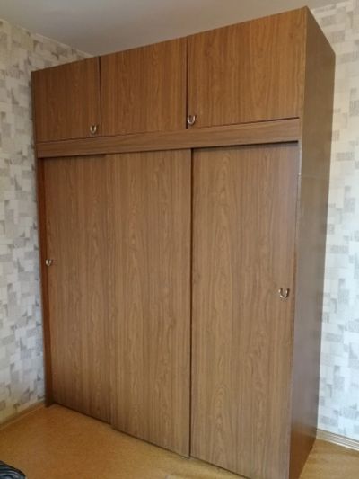 Лот: 15000225. Фото: 1. шкаф трехстворчатый. Шкафы, шкафы-купе