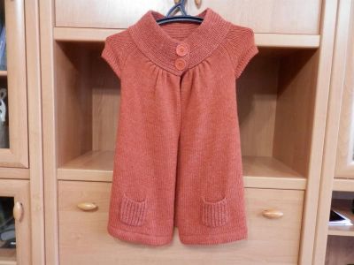 Лот: 3261984. Фото: 1. Жилет тепленький. Другое (женская одежда)