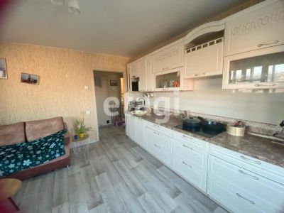 Лот: 21560648. Фото: 1. Продам 2-комн. кв. 58.7 кв.м... Квартиры, студии
