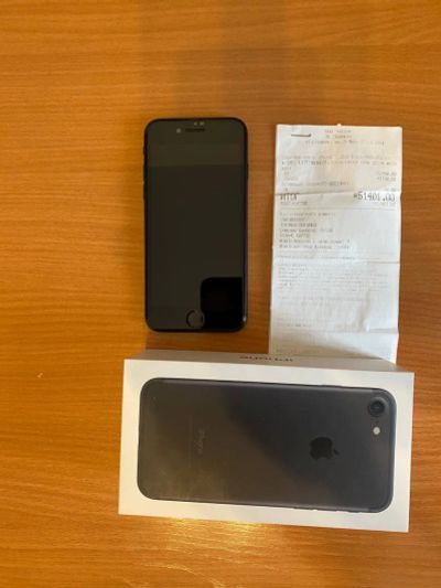 Лот: 20028484. Фото: 1. iPhone 7 32 gb черный Ростест... Смартфоны
