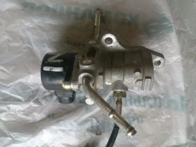 Лот: 11811473. Фото: 1. Клапан ЕГР EGR 1NZ Toyota Corolla... Двигатель и элементы двигателя