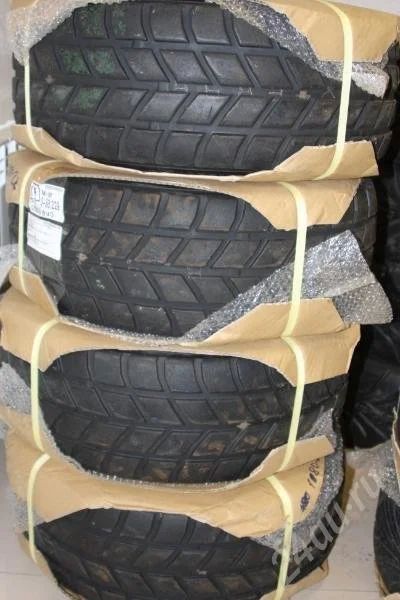 Лот: 469199. Фото: 1. Комплект спортивной резины DUNLOP... Шины