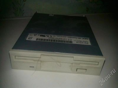 Лот: 321228. Фото: 1. Дисковод рабочий. Приводы CD, DVD, BR, FDD