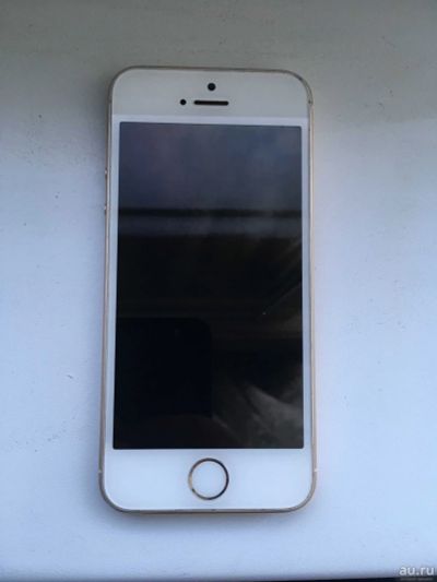 Лот: 17950443. Фото: 1. iPhone SE 32GB. Смартфоны