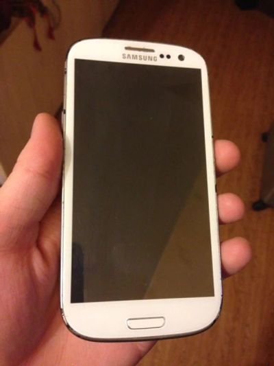 Лот: 3949272. Фото: 1. Samsung galaxy s3 gt i9300. Смартфоны