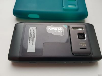 Лот: 17486499. Фото: 1. Nokia n8. Смартфоны