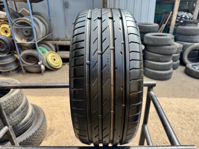 Лот: 25605431. Фото: 1. (1шт.) 225-40-18 Nokian Nordman... Шины