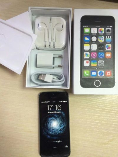 Лот: 7119572. Фото: 1. iPhone 5S 16Gb в идеале. Смартфоны