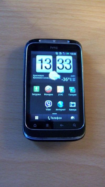 Лот: 10933913. Фото: 1. Смартфон HTC Wildfire S. Смартфоны