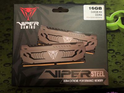 Лот: 15125473. Фото: 1. 16GB (2x8GB) DDR4 4000 CL19 Samsung... Оперативная память