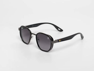 Лот: 21764868. Фото: 1. Очки Ray Ban. Очки солнцезащитные