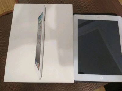 Лот: 12595383. Фото: 1. Ipad 2 16gb. Планшеты