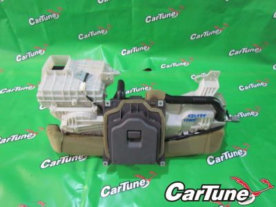 Лот: 10538206. Фото: 1. кондиционер салона toyota crown... Другое (автозапчасти)