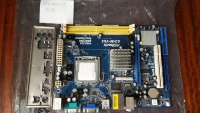 Лот: 7967529. Фото: 1. Материнская плата ASRock G31M-VS2... Материнские платы