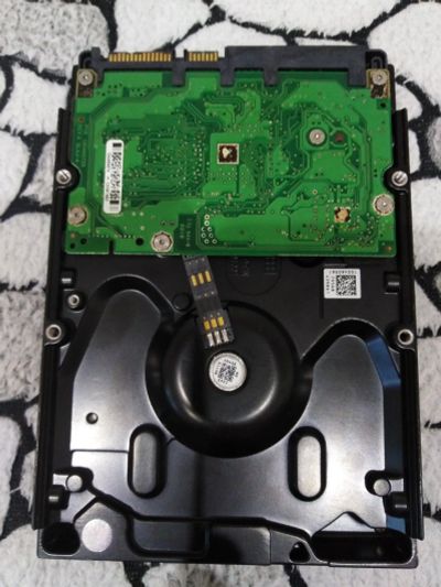 Лот: 14499125. Фото: 1. жёсткий диск. Жёсткие диски (HDD)