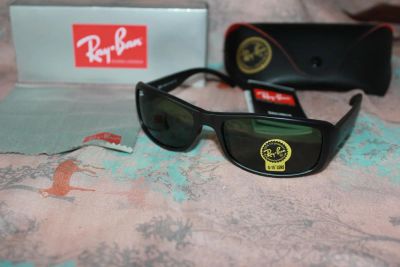 Лот: 4045006. Фото: 1. Очки Ray Ban Стекло с поляризацией... Очки солнцезащитные