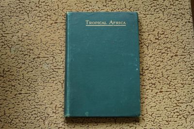 Лот: 8276008. Фото: 1. Тропическая Африка. Книги