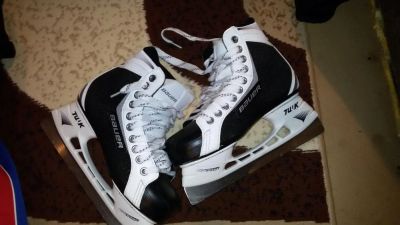 Лот: 6722490. Фото: 1. Коньки Bauer supreme one 4 размер... Коньки