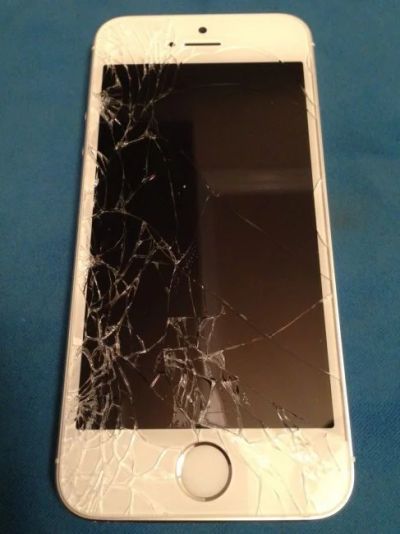 Лот: 6444541. Фото: 1. Продам iPhone 5s Gold. Смартфоны