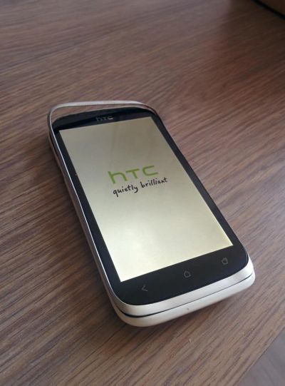 Лот: 6203638. Фото: 1. Смартфон HTC Desire X. Смартфоны