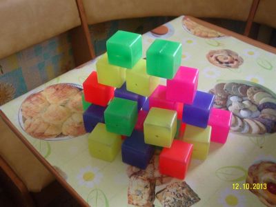 Лот: 3276452. Фото: 1. Кубики. Конструкторы