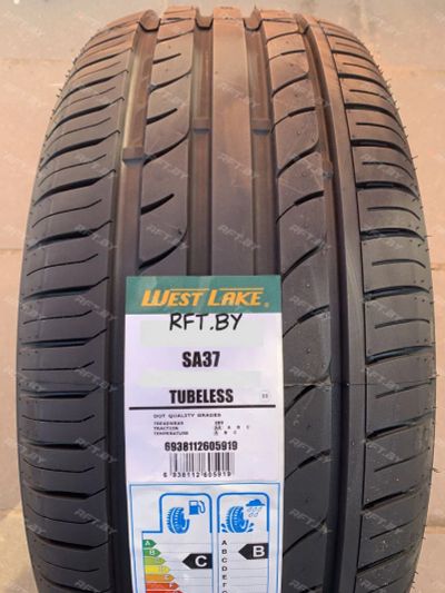 Лот: 19987546. Фото: 1. Westlake SA-37 215/50 R17 215... Шины