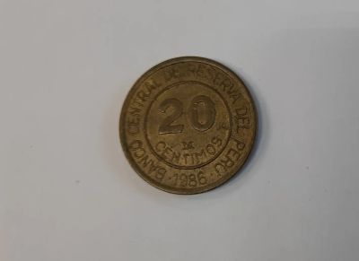 Лот: 25314396. Фото: 1. Монета Перу 20 сентимо 1986г. Америка