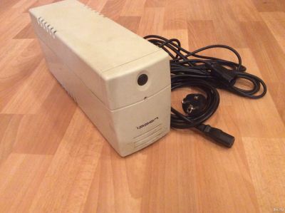 Лот: 14374044. Фото: 1. ИБП ippon 700 back power pro с... ИБП, аккумуляторы для ИБП