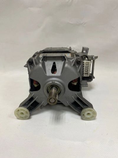 Лот: 25361334. Фото: 1. 201.1 Двигатель Bosch Siemens... Запчасти для остальной бытовой техники