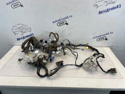 Лот: 24591993. Фото: 1. проводка под торпедо Nissan Almera... Двигатель и элементы двигателя