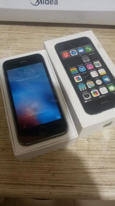 Лот: 8962195. Фото: 1. iPhone 5s 16Gb 4G LTE. Смартфоны