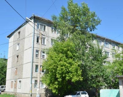 Лот: 8074244. Фото: 1. Сдам гостинку, Толстого 45. Квартиры, студии