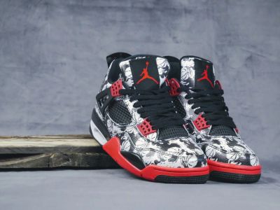 Лот: 13441445. Фото: 1. Кроссовки Air Jordan 4 Retro NRG... Кеды, кроссовки, слипоны