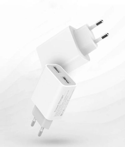 Лот: 13844561. Фото: 1. Сетевой адаптер Travel Adapter... Зарядные устройства, блоки питания, адаптеры сетевые для смартфонов