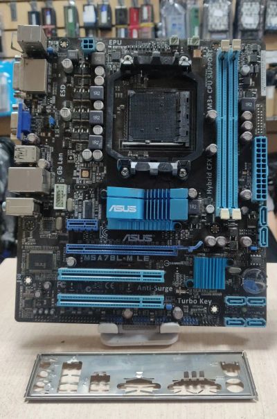 Лот: 21046817. Фото: 1. Мат. плата ASUS M5A78L-LE /AM3... Материнские платы