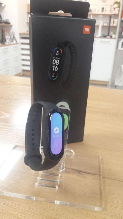 Лот: 17595026. Фото: 1. Фитнес браслет Xiaomi Mi Band... Смарт-часы, фитнес-браслеты, аксессуары