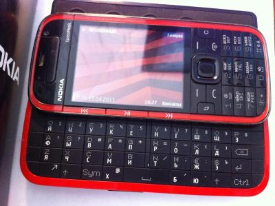 Лот: 7641090. Фото: 1. Nokia 5730. Смартфоны
