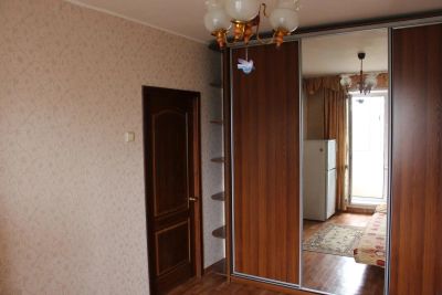 Лот: 5432086. Фото: 1. Сдам комнату в 2-ух комн квартире. Квартиры, студии