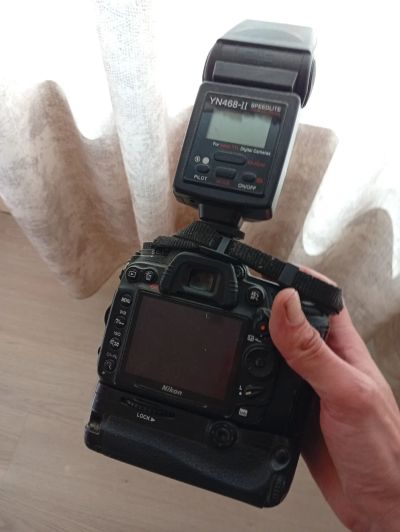 Лот: 25415172. Фото: 1. Фотоаппарат nikon d7000 + sigma... Цифровые зеркальные