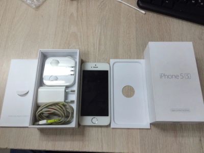 Лот: 8138252. Фото: 1. iphone 5s. Смартфоны