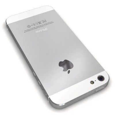 Лот: 9901414. Фото: 1. iPhone 5 16 gb все цвета Б/У. Смартфоны