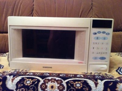 Лот: 3286253. Фото: 1. Микроволновка Samsung. Микроволновки, мини-печи