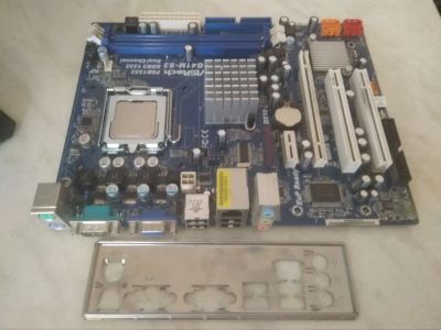 Лот: 19188801. Фото: 1. Материнская плата 775 AsRock G41M-S3... Материнские платы