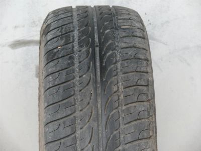 Лот: 3263853. Фото: 1. Авто покрышка 195 /65 R15. Шины