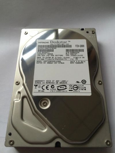 Лот: 7315364. Фото: 1. Жесткий диск Hitachi Deskstar... Жёсткие диски (HDD)