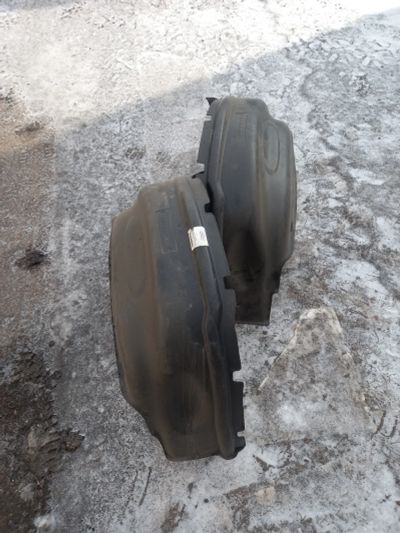 Лот: 21395750. Фото: 1. Подкрылки уаз 3164. Другое (автозапчасти)